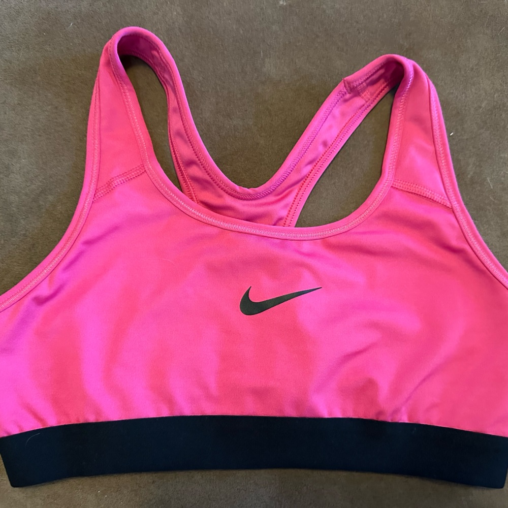 Nike Sports Bra - size S